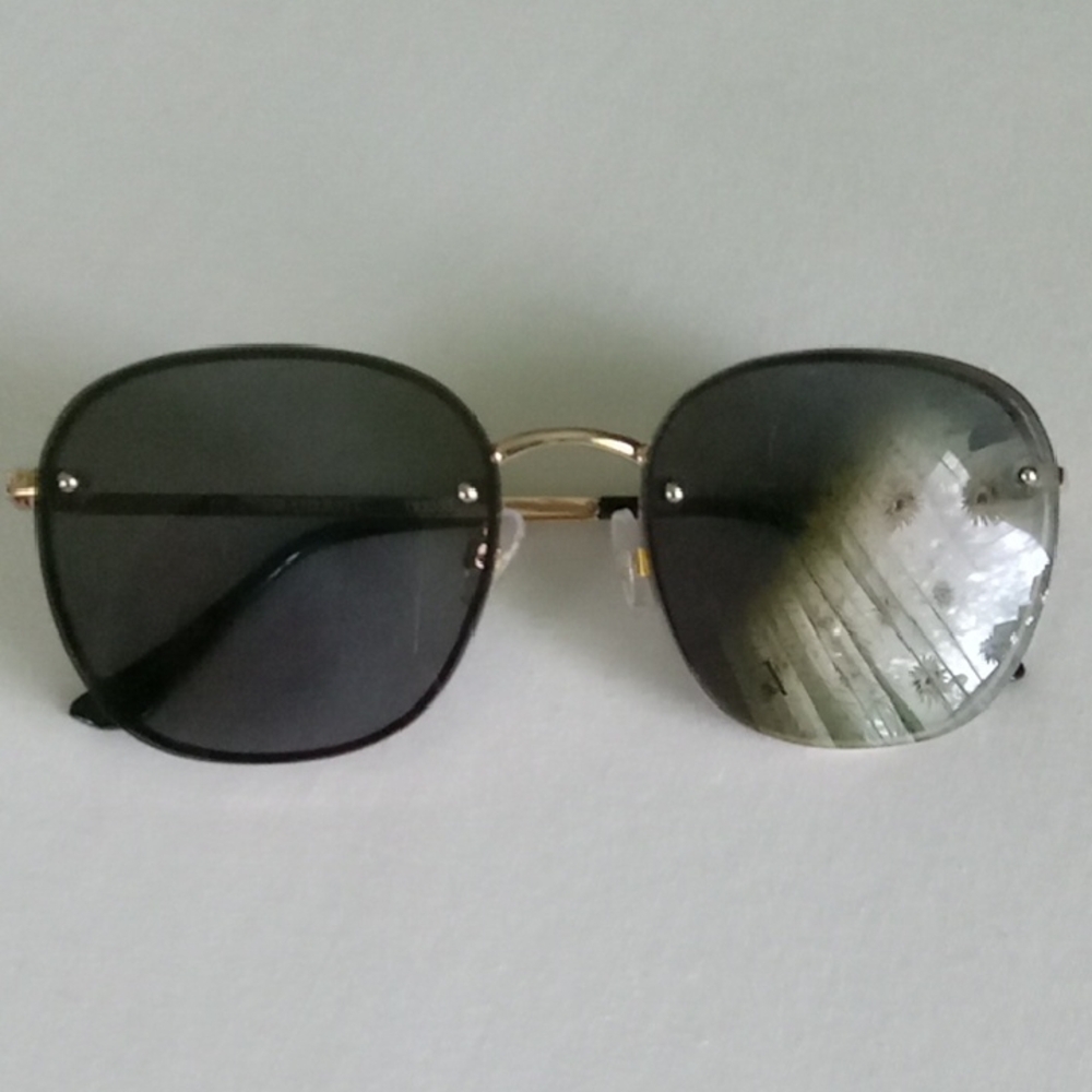 Foster Grant Sunglasses